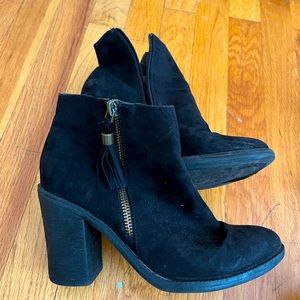 Black heeled booties